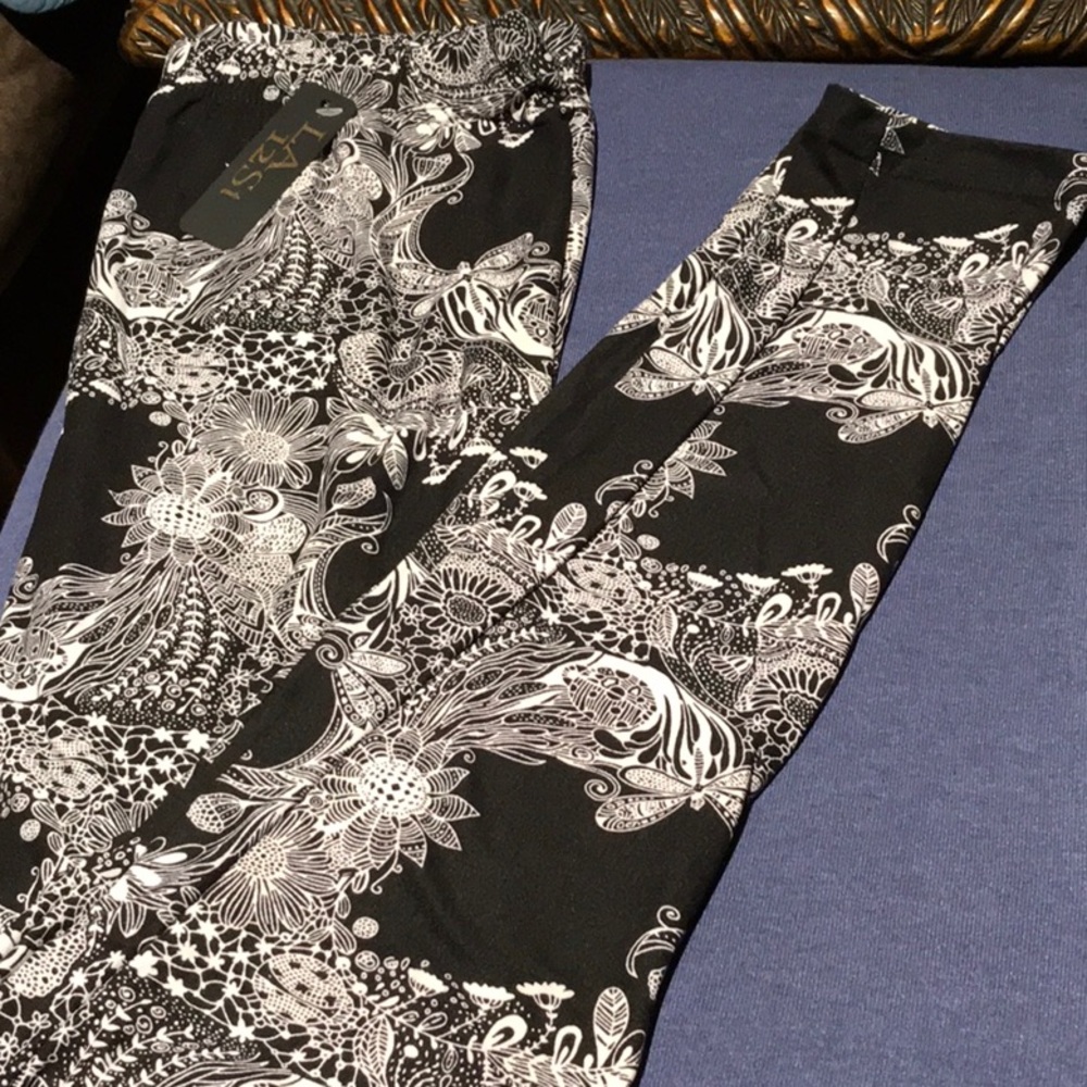 One Size Leggings Black / White - Picture 2 of 5